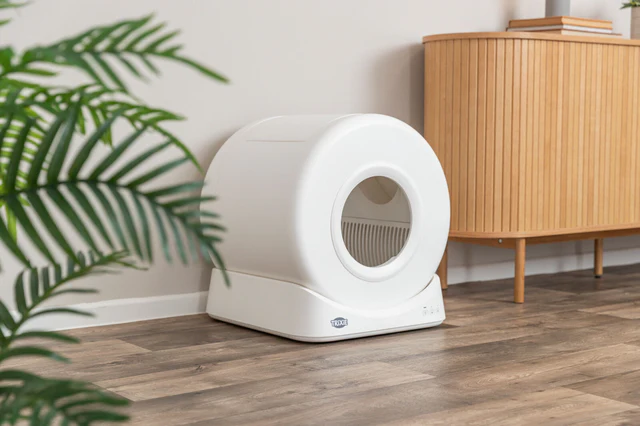 Trixie Smarte Katzentoilette, Kunststoff, 51x56x54cm, weiss, Selbstreinigend